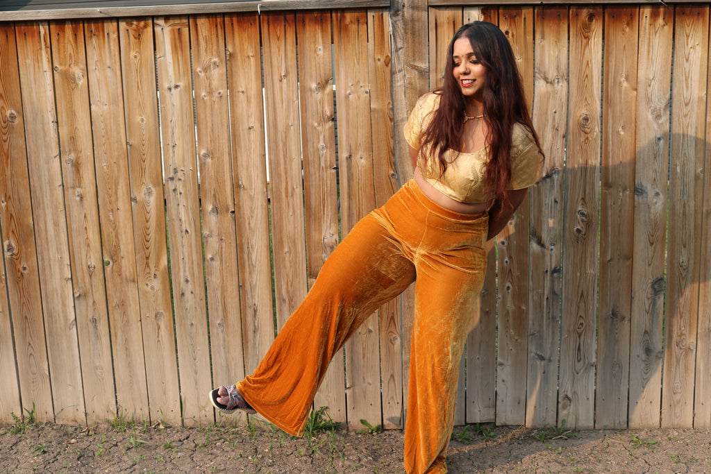 "The Gold Obsession" Ultra Crop Top with Velvet Pants