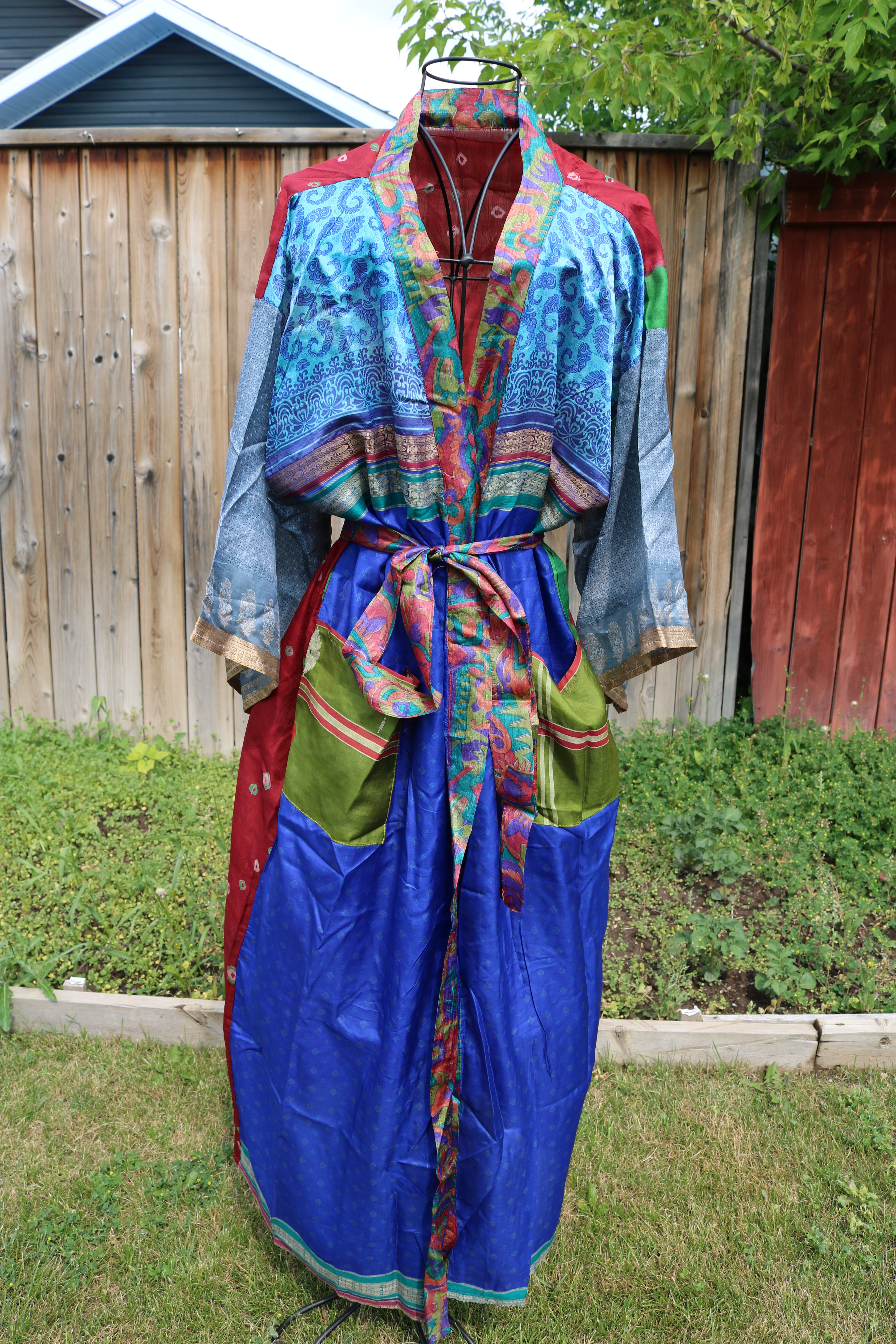 Wander Silk Robe