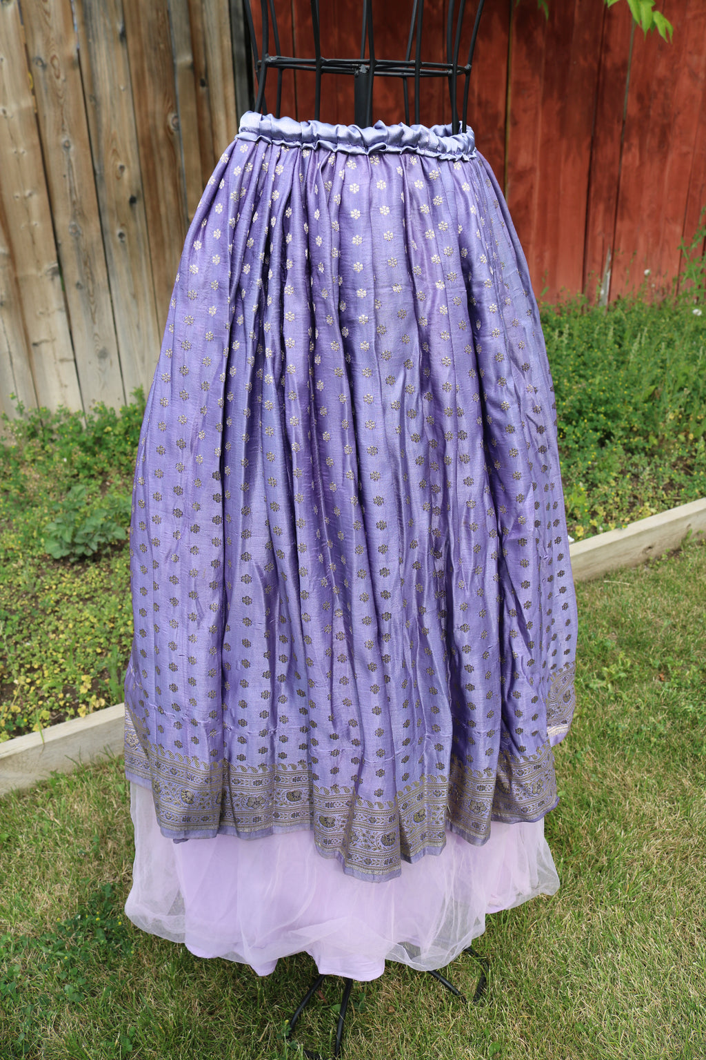 Lavendusk Midi Skirt