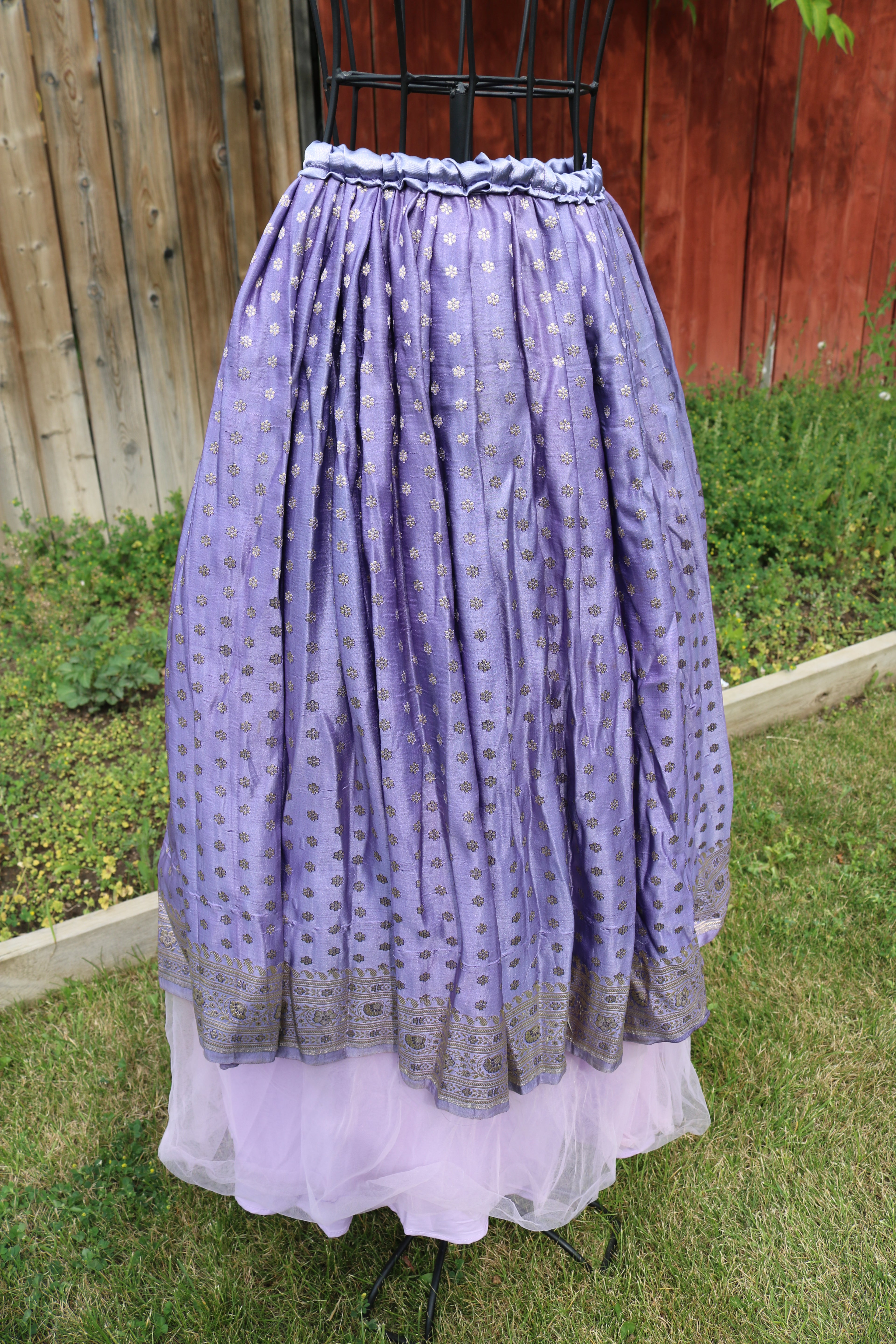 Lavendusk Midi Skirt