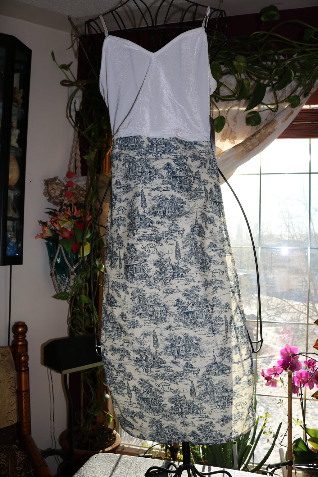 "Am I dreaming or is that a DEER" Kurta