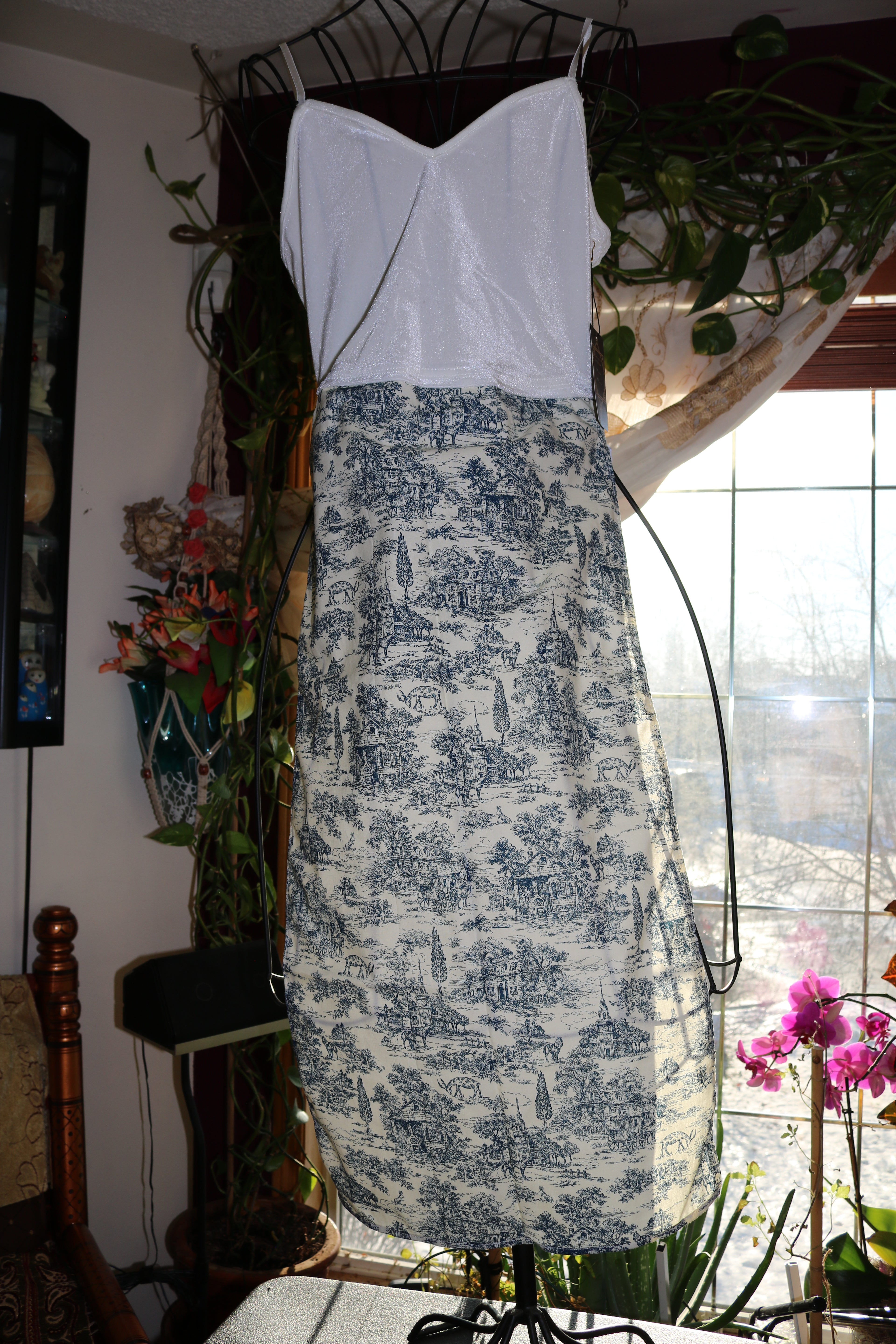 "Am I dreaming or is that a DEER" Kurta