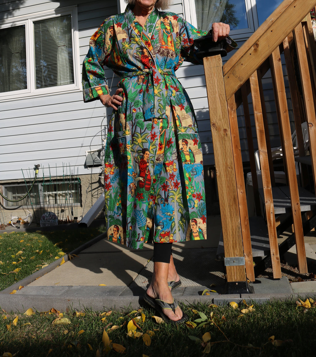 Frida's Canvas Robe in Dark Grey