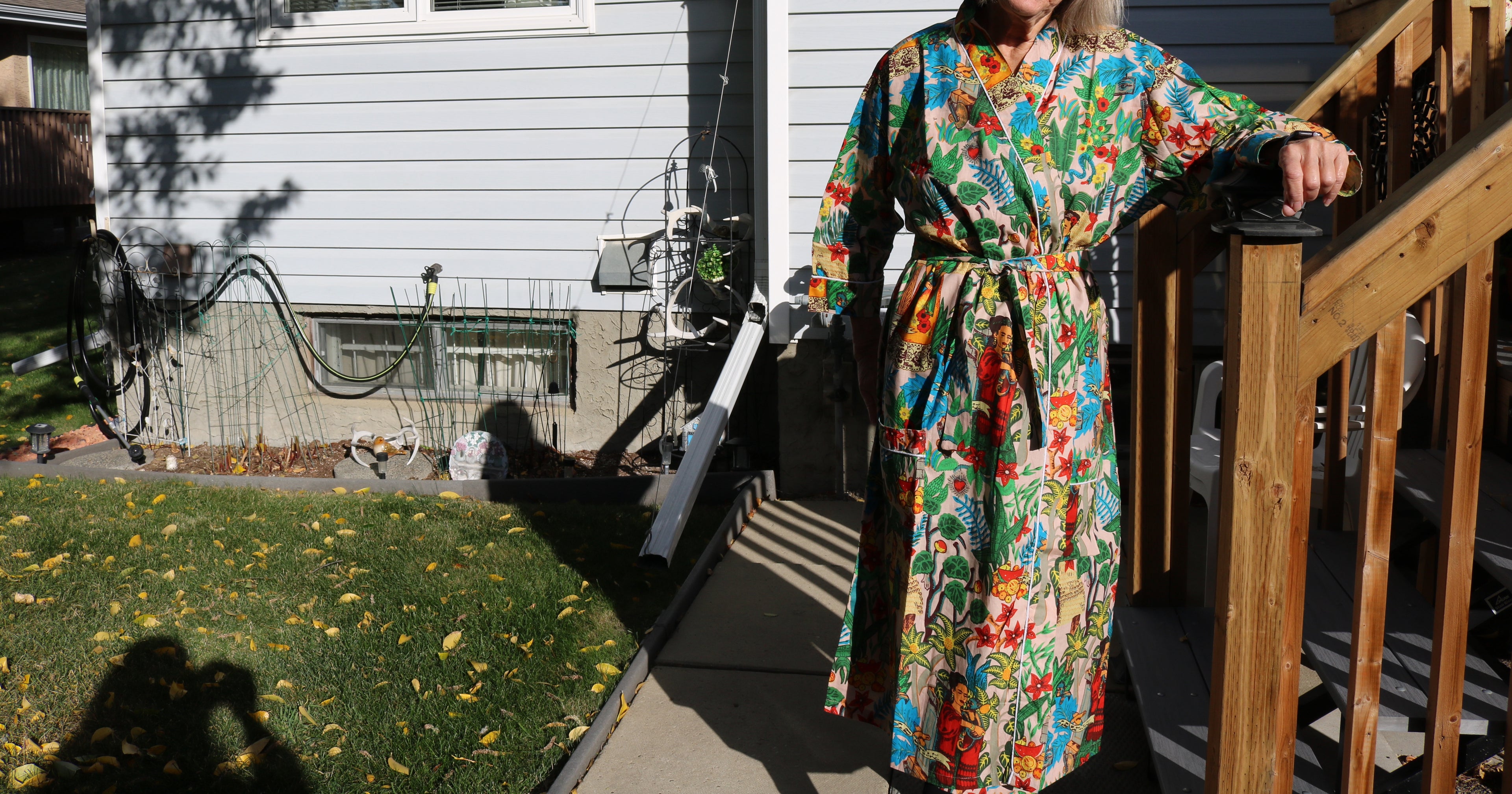 Frida's Canvas Robe in Peach